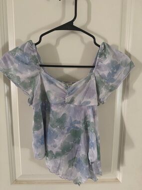 Floral Off-Shoulder Peasant Top in Lavender and Sage